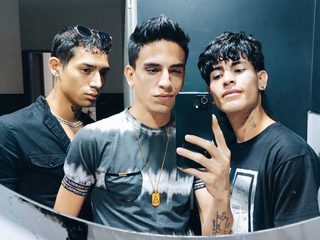 Profile and Statistics for Robin & Mattew & Patrick on Flirt4Free