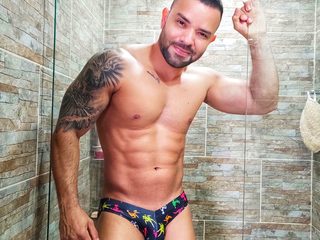 Mao Fenix live cam model at Flirt4Free