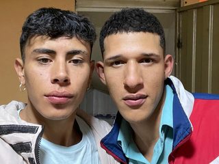 Nelson Parker & Mike Tayy live cam model at Flirt4Free