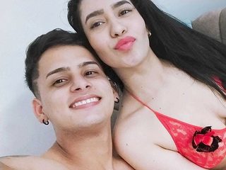 Jeff & Scarlett live cam model at Flirt4Free