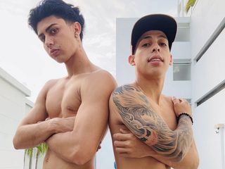 Watch  Alucard & Parker live on Flirt4Free