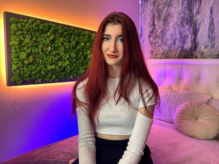 Watch Violet Bomer live on cam on Flirt4Free