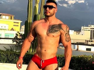 William Parra live cam model at Flirt4Free