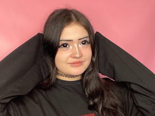 Mildred Borom live cam model at Flirt4Free