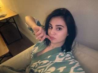 Adelina Babcock live cam model at Flirt4Free