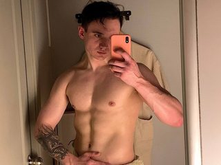 Clayton Roman live cam model at Flirt4Free