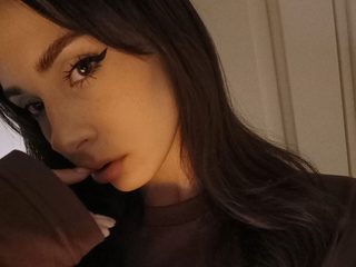 Nakenchat med Taite Ellers på Live Cam ⋆ FLIRT SHOW ⋆ Webkamerasex med amatører