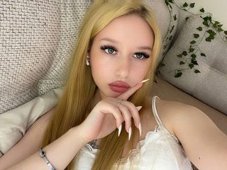 Sam Berdy Live Webcam on Flirt4Free