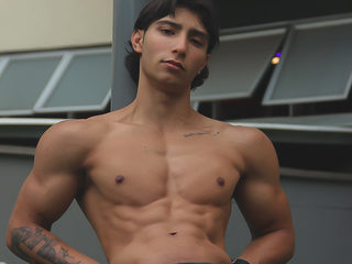 Emmet Collins profile