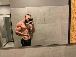 Watch Nick Hernandez live on cam on Flirt4Free