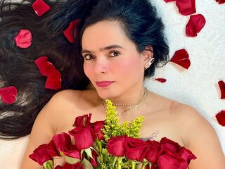 Samantha Fiire — LIVE on Chaturbate