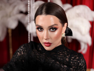 Sofia Bimboss live cam model at Flirt4Free