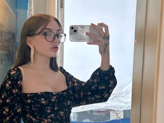 Jazmine Hoevel webcam model