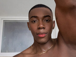 Ebony Malcon profile