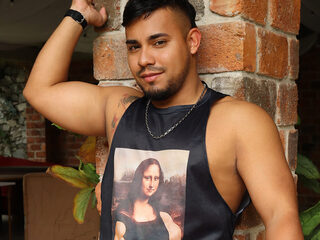 Thiago Ruiz webcam model