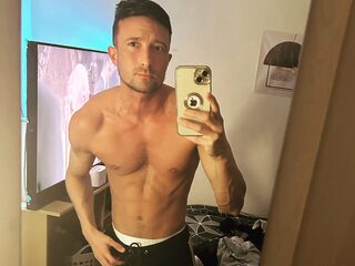 Watch Bobby Bennu live on cam on Flirt4Free