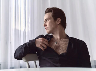 Leo Mooree Live Webcam on Flirt4Free