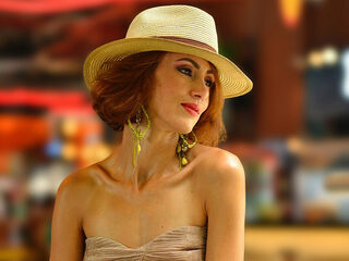 Laila Leclair Live Webcam on Flirt4Free