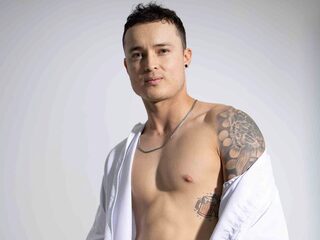 Allanx Ferrer profile