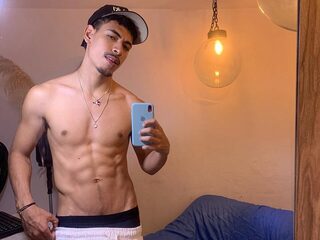 Marlon Teixeiraaa profile