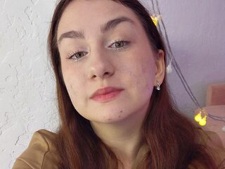 Kattrin Golden Live Webcam on Flirt4Free