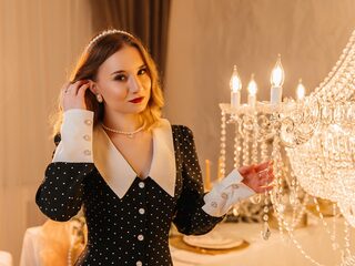 Janice Corona webcam model