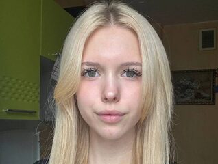 Watch Juan Hazelbush live on cam on Flirt4Free