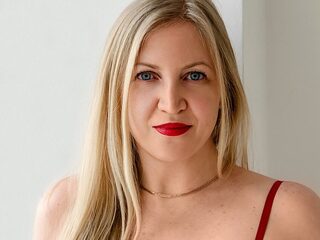 Eva Stars live cam model at Flirt4Free