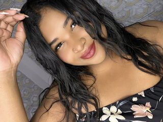 Watch Andrea Blake live on cam on Flirt4Free