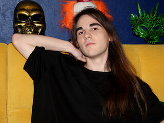 Watch Blaine Noto live on cam on Flirt4Free