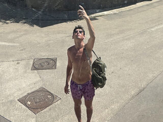 Watch Vexen Io live on cam on Flirt4Free