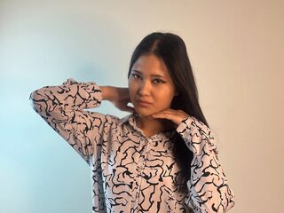 Watch Carissa Boglioli live on cam on Flirt4Free