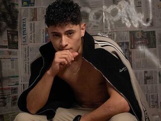 Watch Rick Jeager live on cam on Flirt4Free