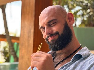 Watch Alex Robinso live on cam on Flirt4Free