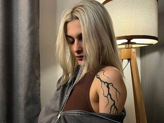 Michelle Kamb Live Webcam on Flirt4Free