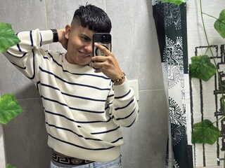 Watch Mike Hoffman live on cam on Flirt4Free