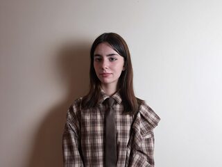 Watch Linn Duso live on cam on Flirt4Free