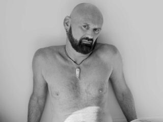Watch Bob Bald live on cam on Flirt4Free