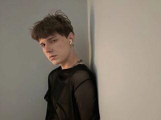 Watch Kevin Monro live on cam on Flirt4Free