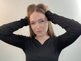 Watch Edie Pendegraft live on cam on Flirt4Free