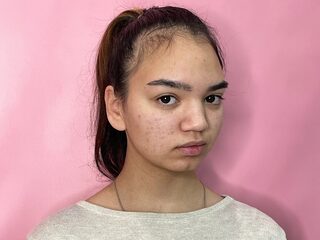 Bailey Schermann Live Webcam on Flirt4Free