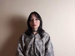 Watch Karena Buteau live on cam on Flirt4Free