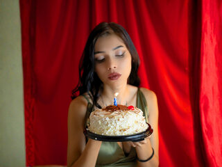 Live Chat with Kate Cook on Flirt4Free