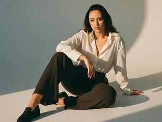 Watch Anabela Beauty live on cam on Flirt4Free