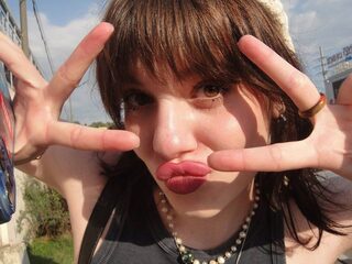 Watch Hanna Ohlson live on cam on Flirt4Free