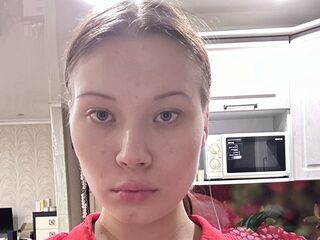 Watch Tarra Mentel live on cam on Flirt4Free