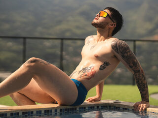 Ronny Colton profile