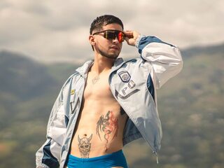 Ronny Colton profile