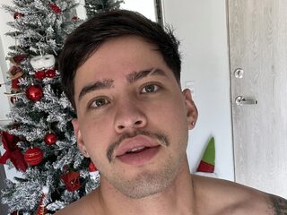 Ronny Colton profile