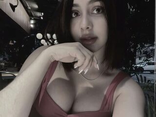 Watch Mia Sullivan live on cam on Flirt4Free